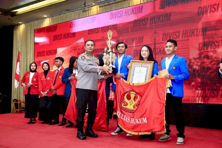 Undip Juara 1 Lomba Debat Hukum, Kadivkum Polri: Jadi Wadah Mahasiswa Sikapi Permasalahan Hukum