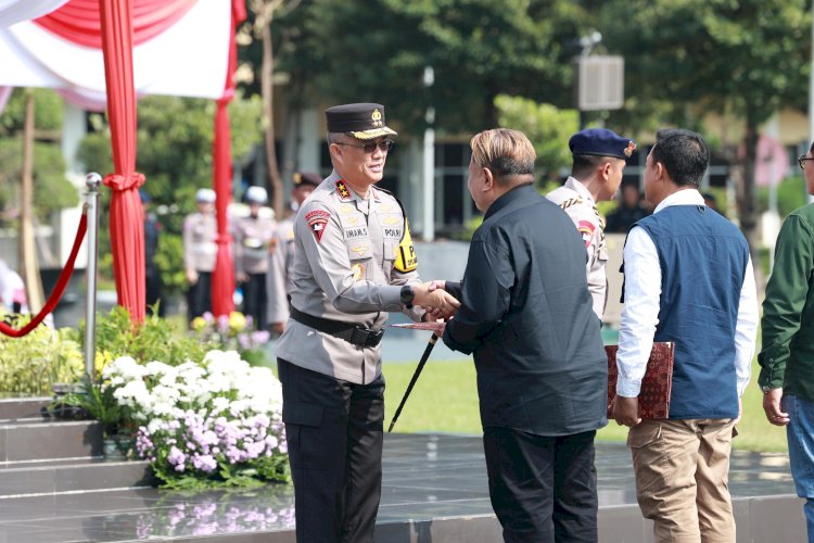 Pimpin Apel Gelar Pasukan, Kapolda Jatim Siapkan Walpri untuk Pengamanan Paslon dalam Pilkada Jatim 2024