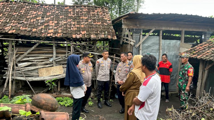 Akhiri Praktik Pasung Polres Ponorogo Evakuasi ODGJ dan Kirim ke RSJ